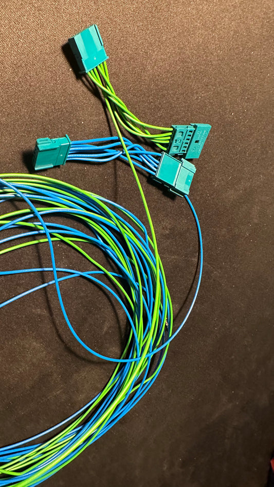 Plug & Play Adapterkabel für BMW 5er G30 G31 F90 – LCI Rückleuchten Nachrüsten