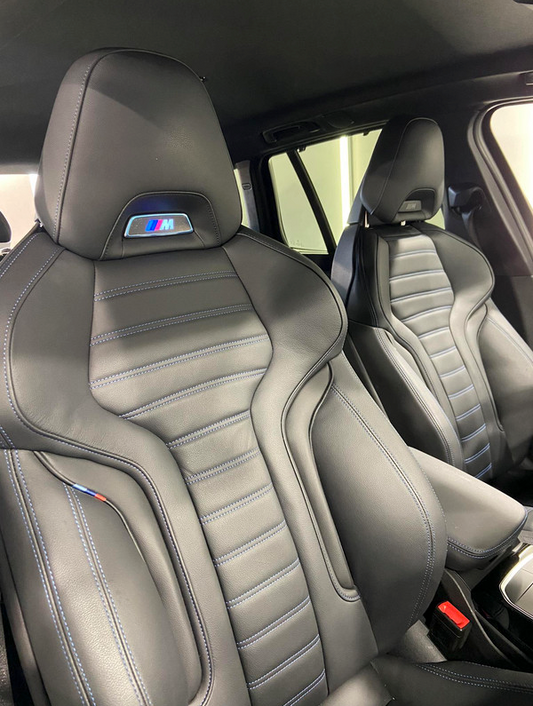 Nachrüstsatz für beleuchtete M-Logo in M Sportsitzen für BMW G-Modelle | Plug & Play