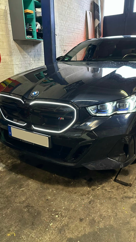 Einbau & Codierung Iconic Glow für BMW F-, G- & U-Modelle