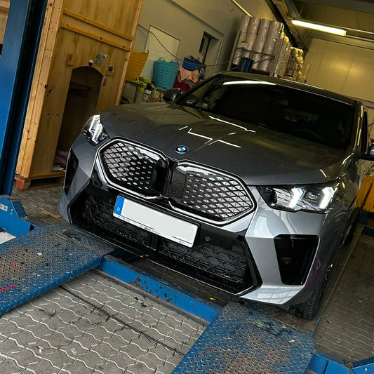 Nachrüstsatz Iconic Glow Nieren inkl. Kabelsatz für BMW X2 und IX2 U10 | Plug & Play